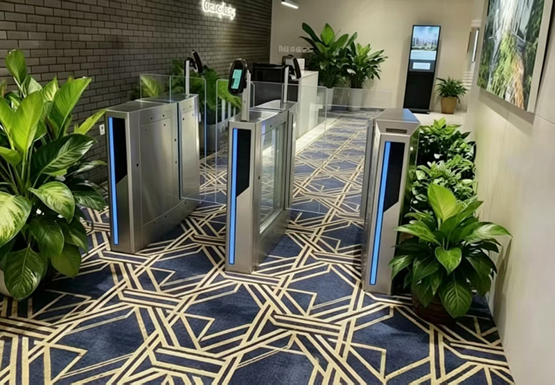 Quiet Comfort Facial Access Turnstiles Sliding Gate Quiet comfort facial access turnstiles sliding gate